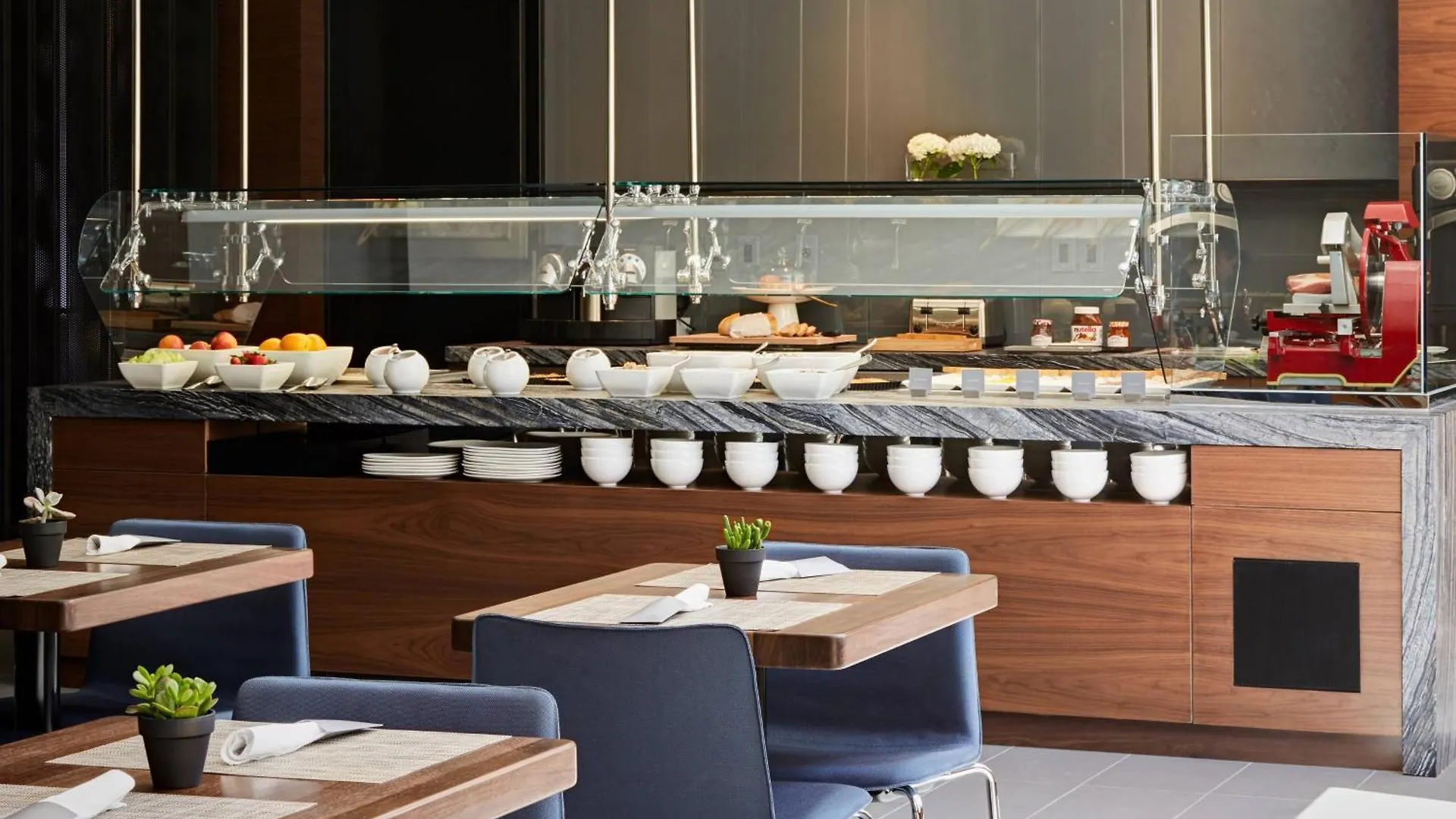 Ac Hotel By Marriott Phoenix Tempe/Downtown 4*, Tempe